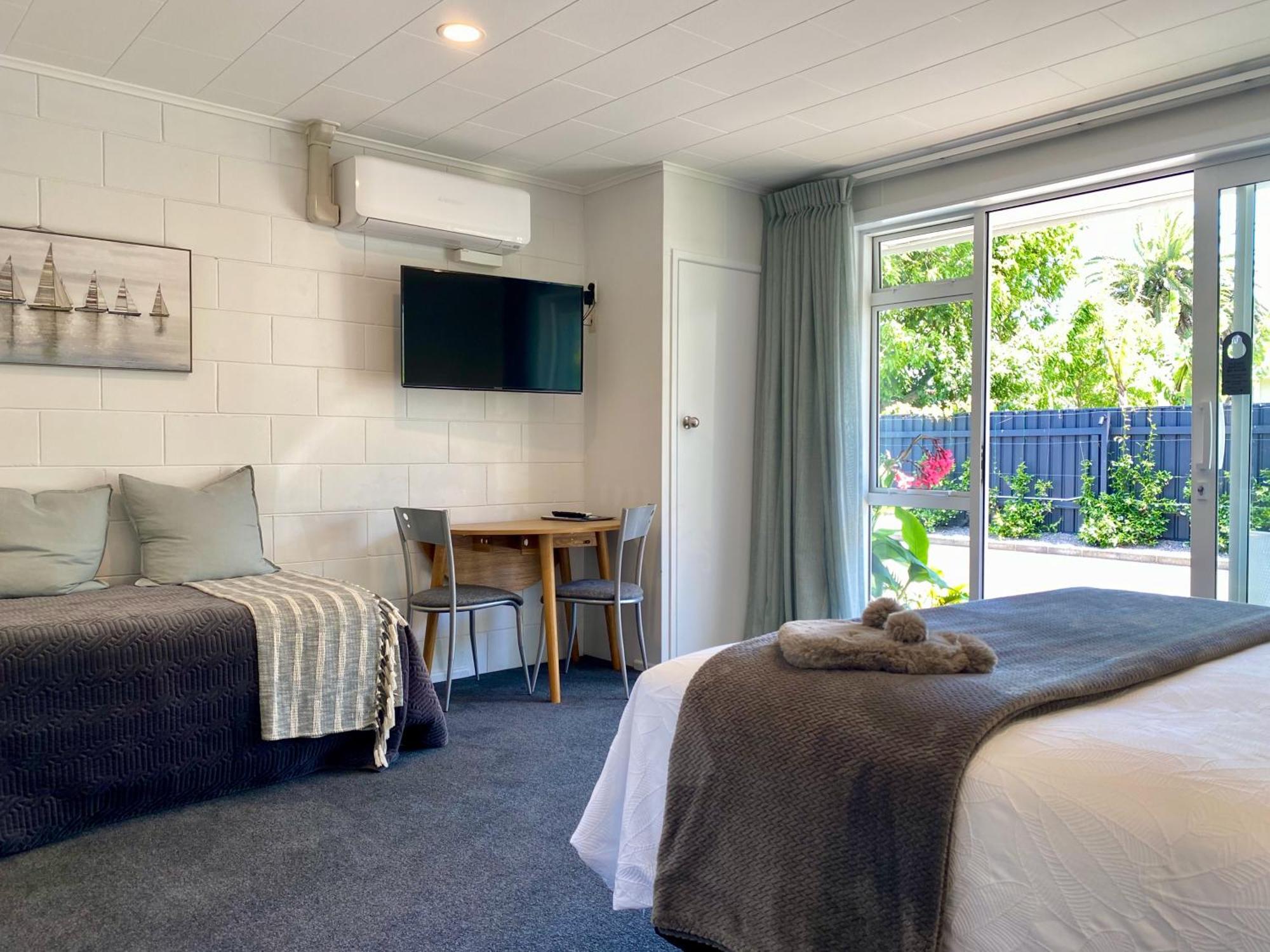 Oceans 88 Whitianga Coastal Suites Ngoại thất bức ảnh